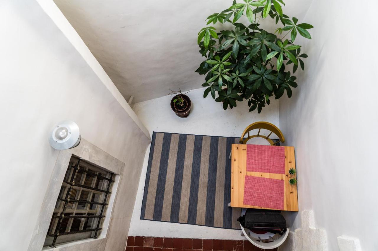 Le Triplex Les Halles Intra Muros アヴィニョン エクステリア 写真